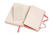 Een Moleskine Classic Ruled Hardcover Notebook Pocket Coral Orange koop je bij Moleskine.nl