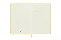 Een Moleskine Silk Ruled Hardcover Notebook Large Hay Yellow koop je bij Moleskine.nl