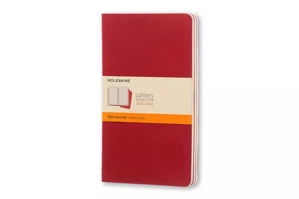 Een Moleskine Cahier Ruled Notebook Large Cranberry Red koop je bij Moleskine.nl