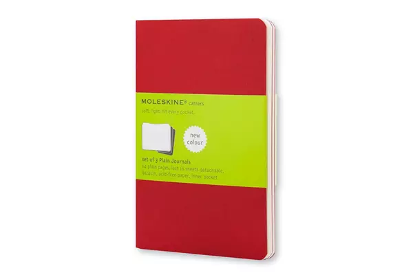 Een Moleskine Cahier Plain Notebook Large Cranberry Red koop je bij Moleskine.nl