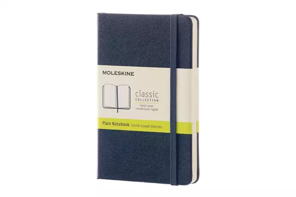 Een Moleskine Plain Hard Cover Notebook Pocket Sapphire Blue koop je bij Moleskine.nl