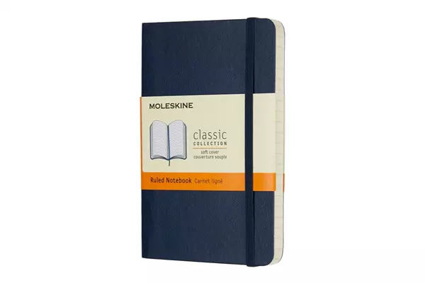 Een Moleskine Ruled Soft Cover Notebook Pocket Sapphire Blue koop je bij Moleskine.nl