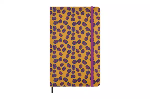 Een Moleskine Silk Ruled Hardcover Notebook Large Yellow + Gift Box koop je bij Moleskine.nl