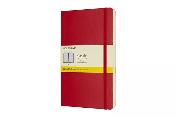 Een Moleskine Squared Soft Cover Notebook Large Red koop je bij Moleskine.nl