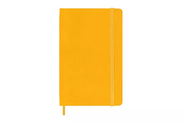 Een Moleskine Silk Ruled Hardcover Notebook Large Orange Yellow koop je bij Moleskine.nl