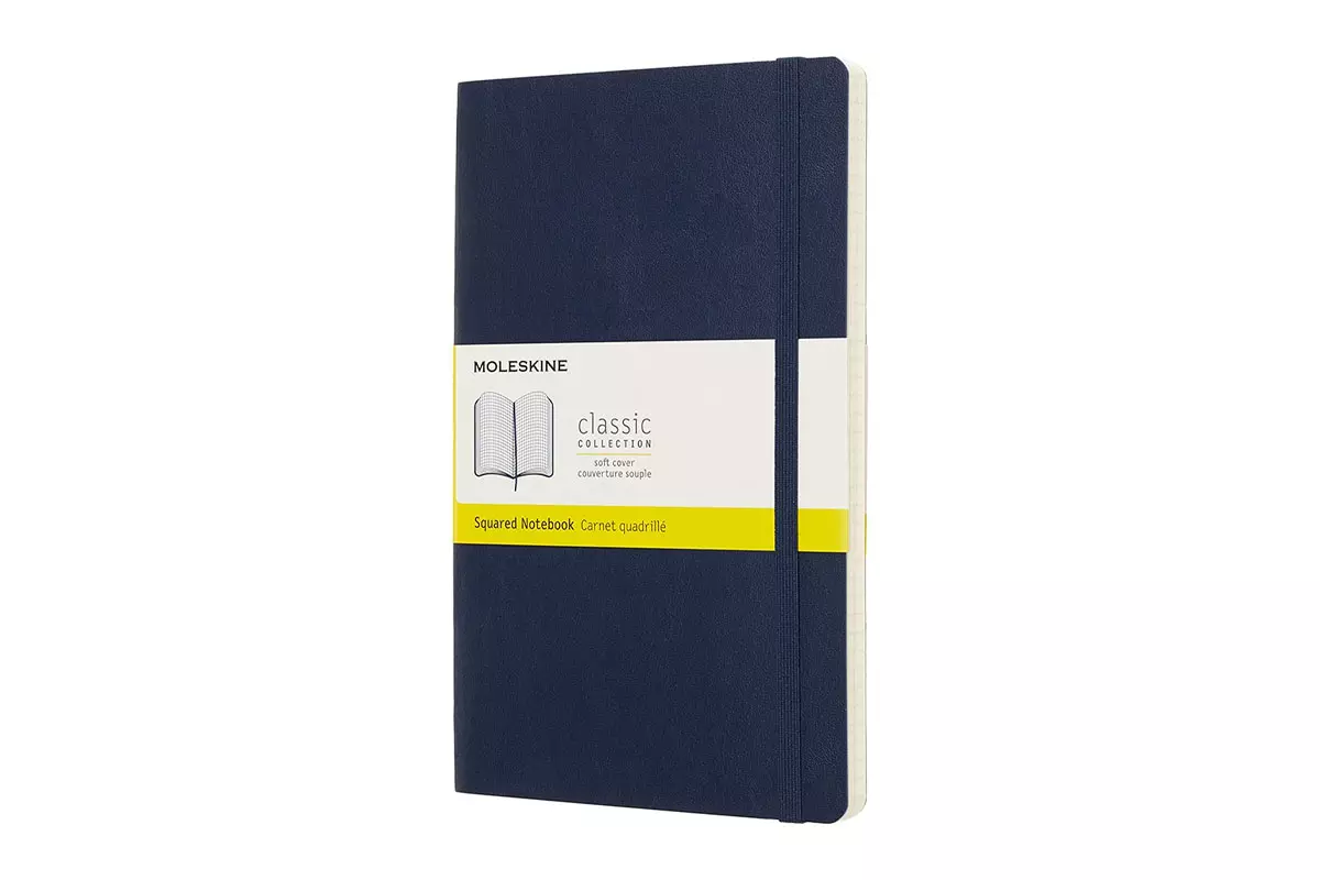 Een Moleskine Squared Soft Cover Notebook Large Sapphire Blue koop je bij Moleskine.nl