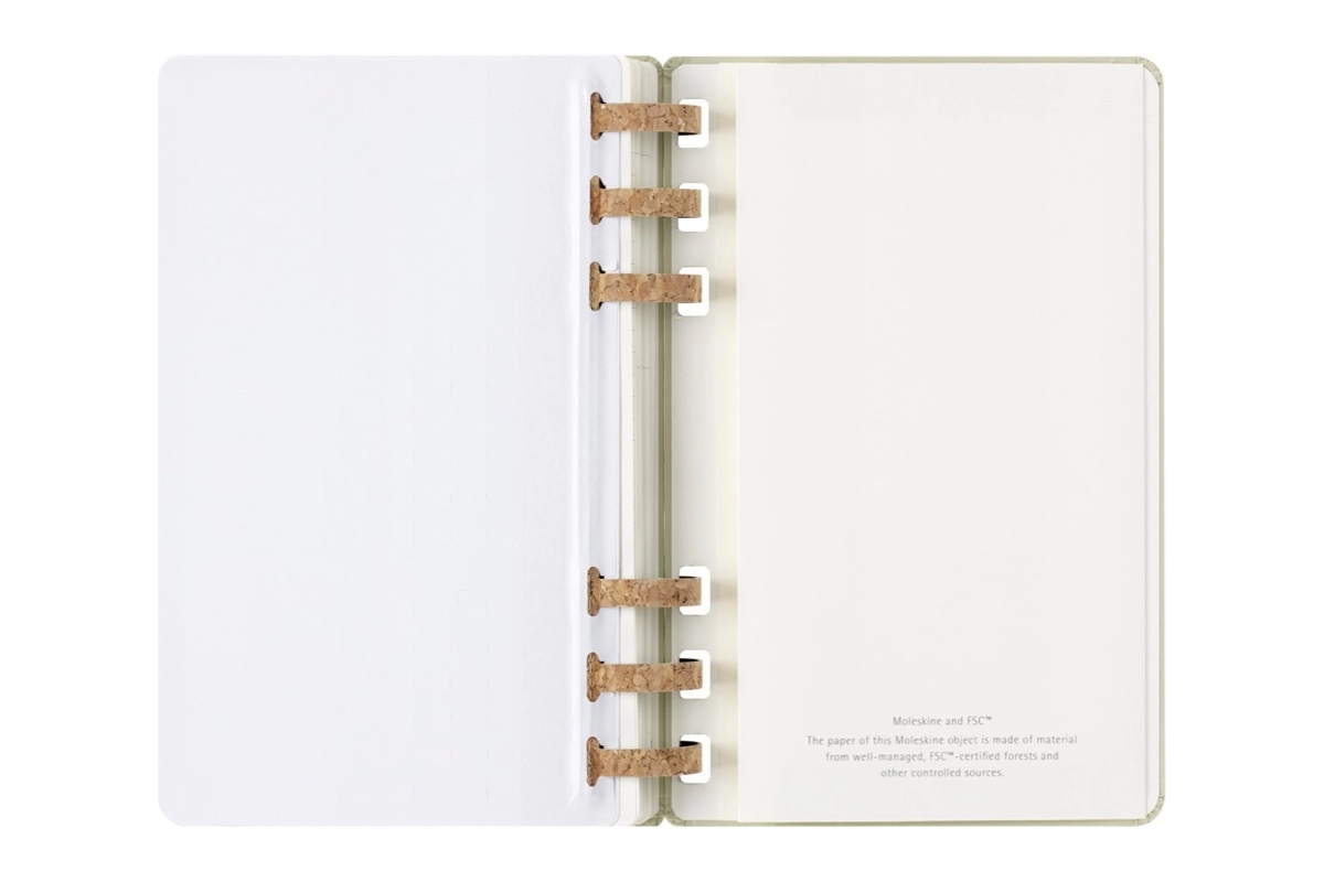 Een Moleskine 2025-2026 Academic Spiral Planner Weekly/Monthly Kiwi - Large, Hardcover koop je bij Moleskine.nl