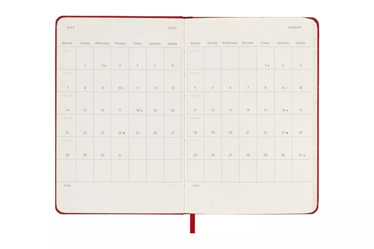 Een Moleskine 2025 12M Daily Hardcover Pocket Scarlet Red koop je bij Moleskine.nl