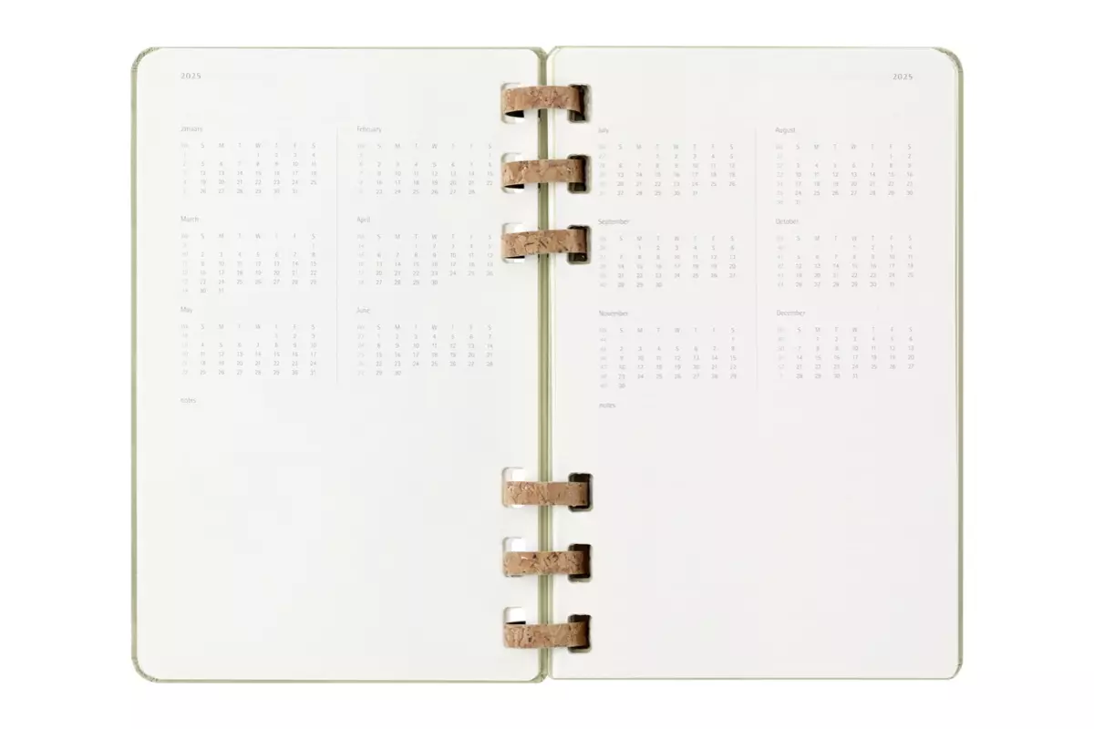 Een Moleskine 2025 12M Weekly/Monthly Life Spiral Planner Hardcover Large Crush Kiwi koop je bij Moleskine.nl