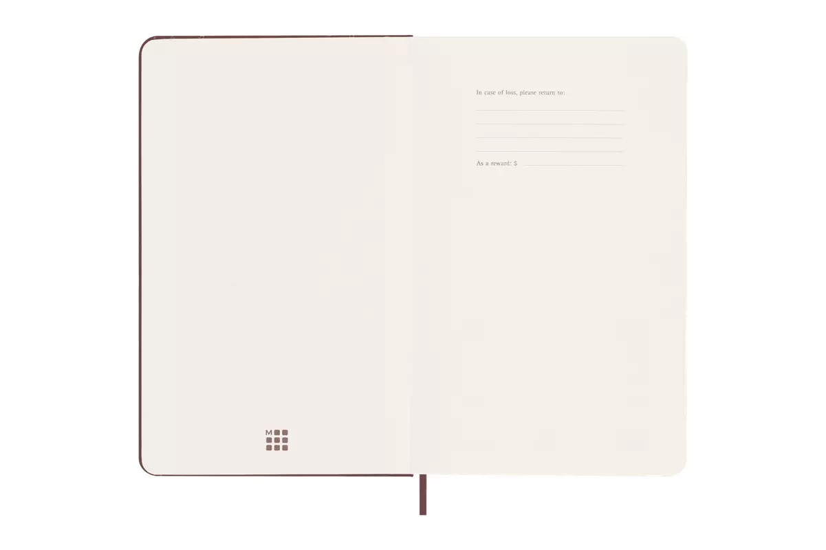 Een Moleskine Silk Ruled Hardcover Notebook Large Bordeaux + Gift Box koop je bij Moleskine.nl