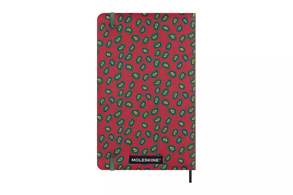 Een Moleskine Silk Ruled Hardcover Notebook Large Bordeaux + Gift Box koop je bij Moleskine.nl