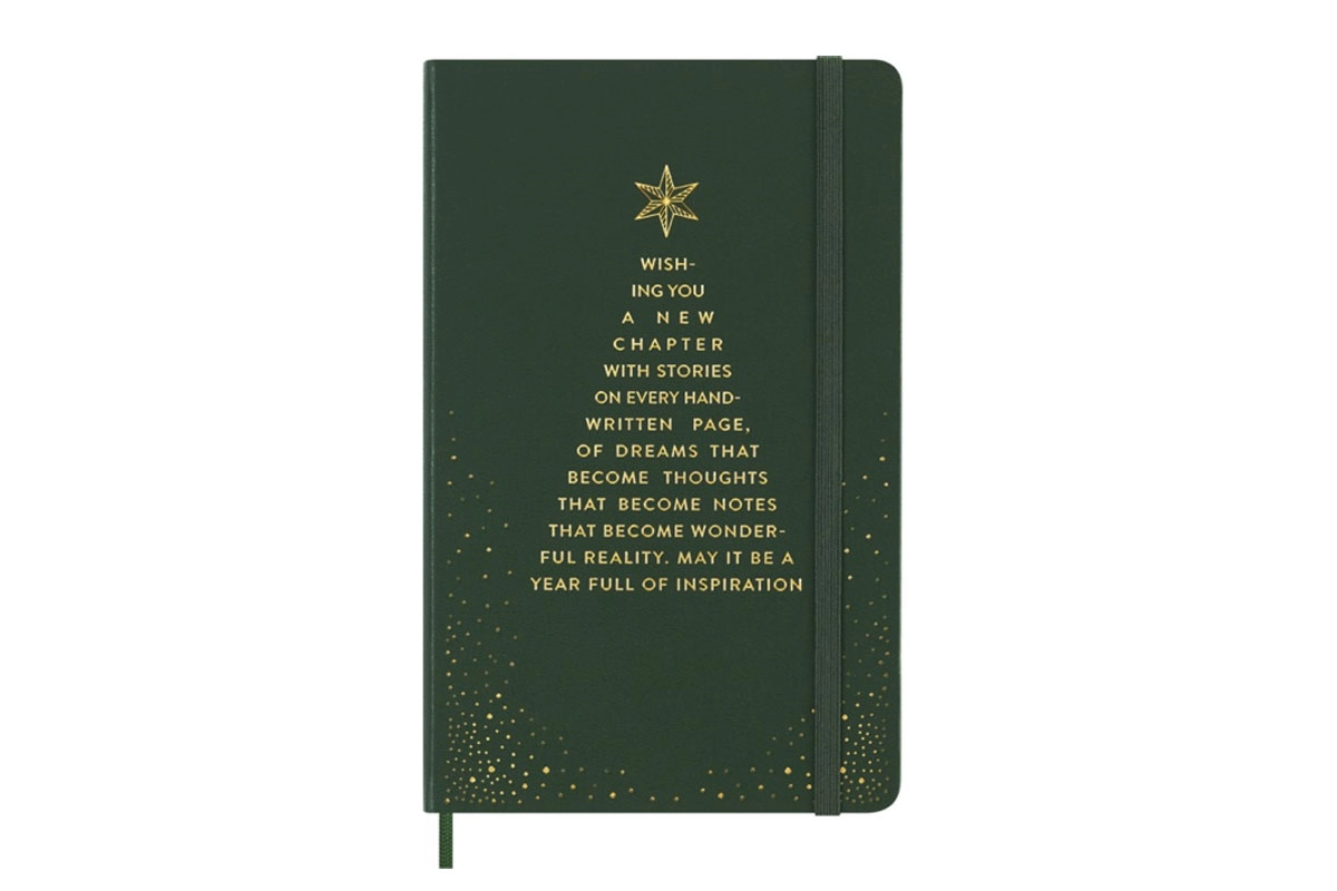 Een Moleskine Holiday Notebook Ruled Hardcover Large Myrtle Green koop je bij Moleskine.nl