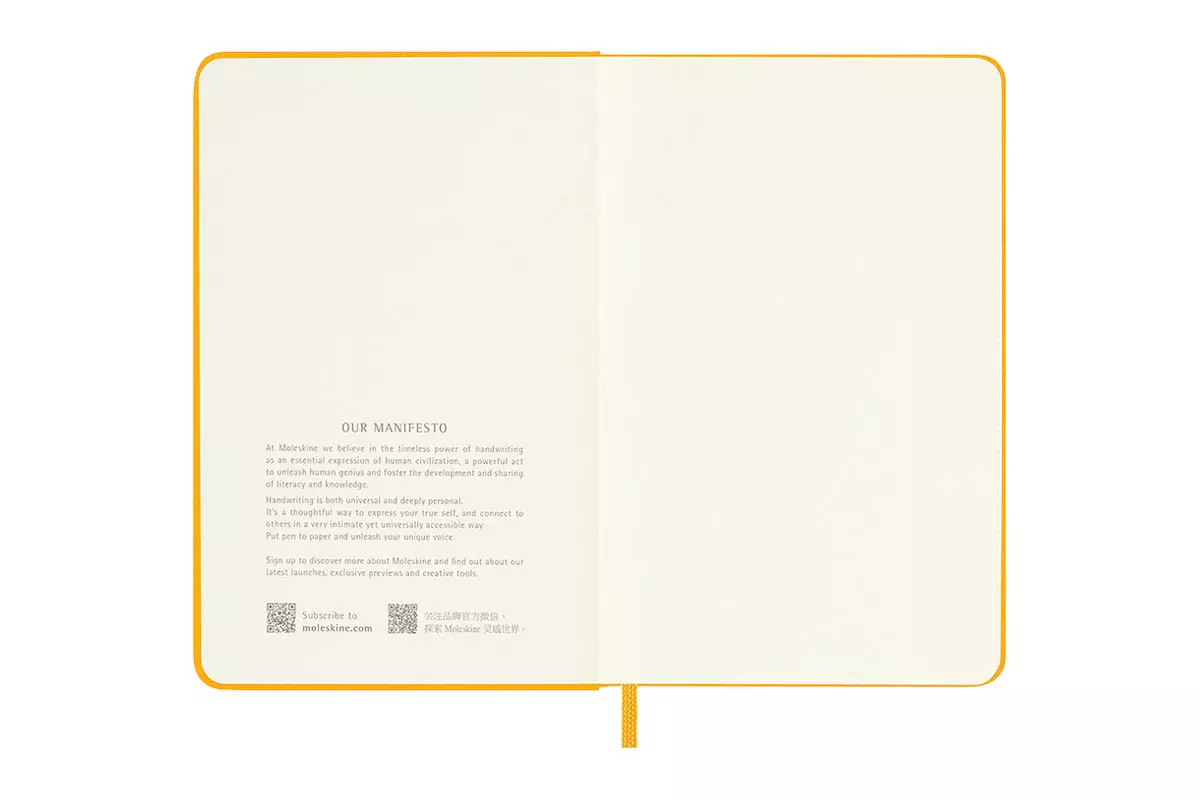 Een Moleskine Silk Ruled Hardcover Notebook Large Orange Yellow koop je bij Moleskine.nl